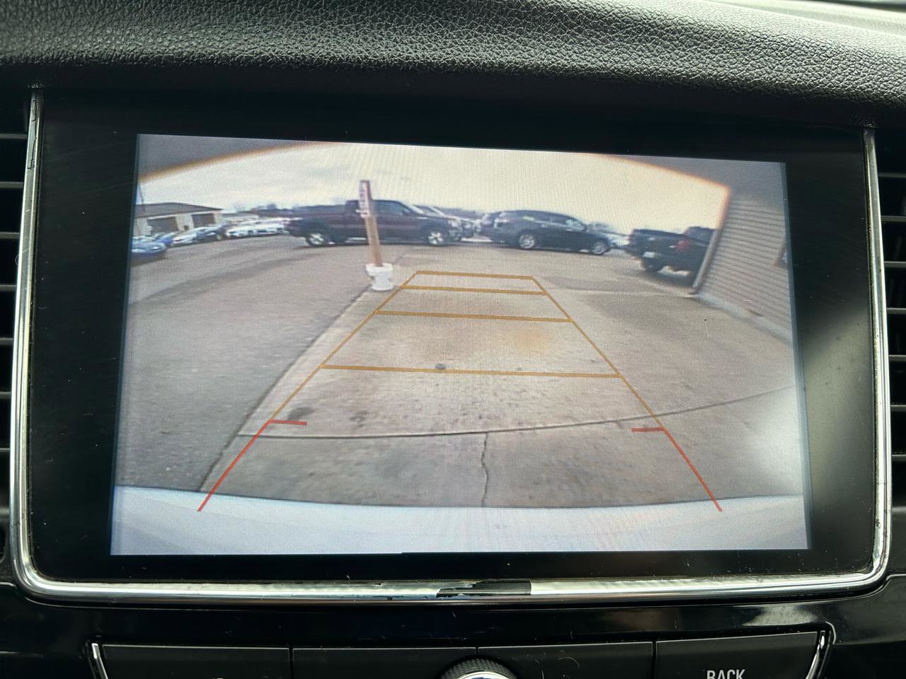 Used 2018 Buick Encore Essence image 23