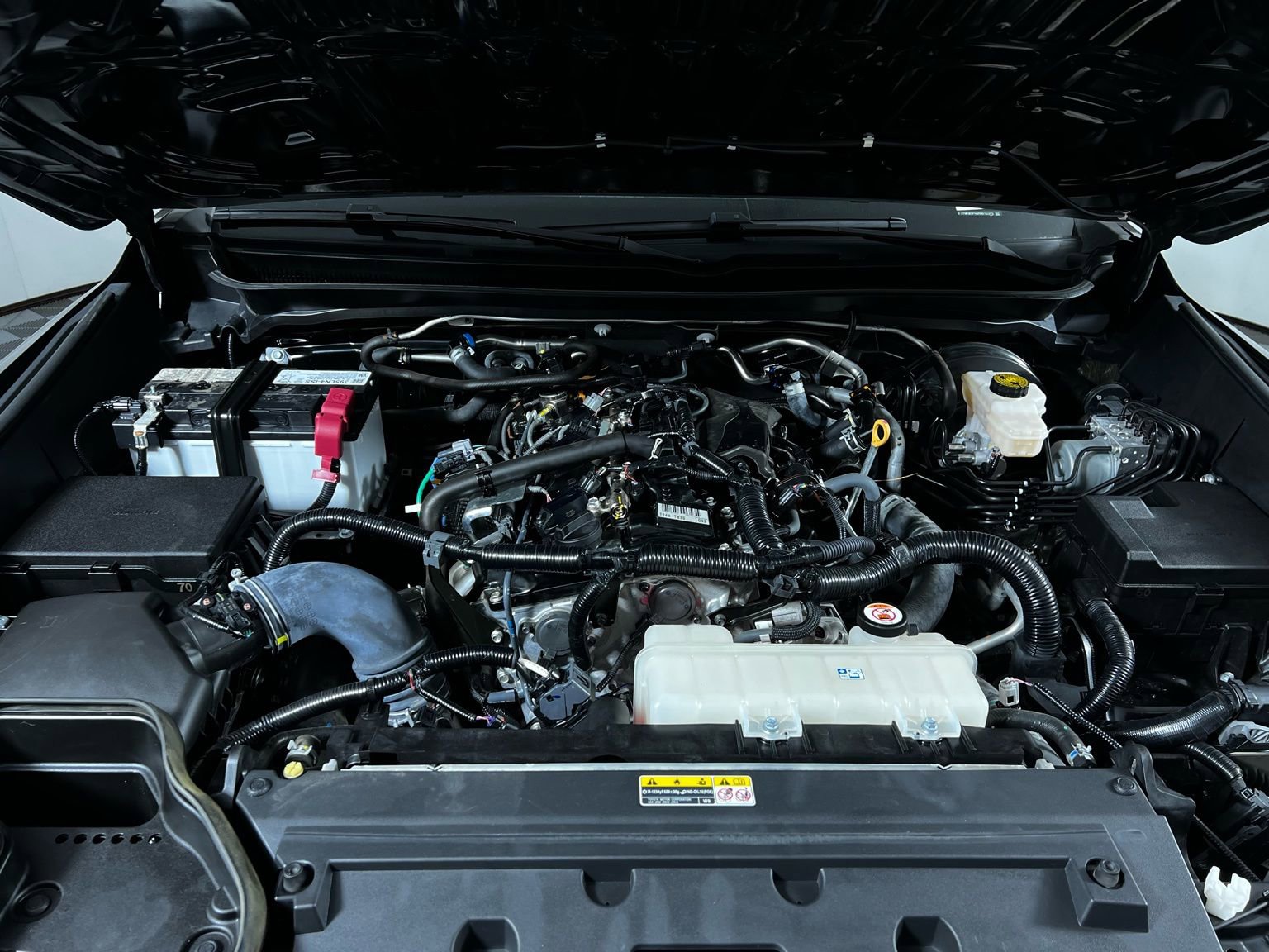 Certified 2024 Toyota Tacoma SR5 image 8