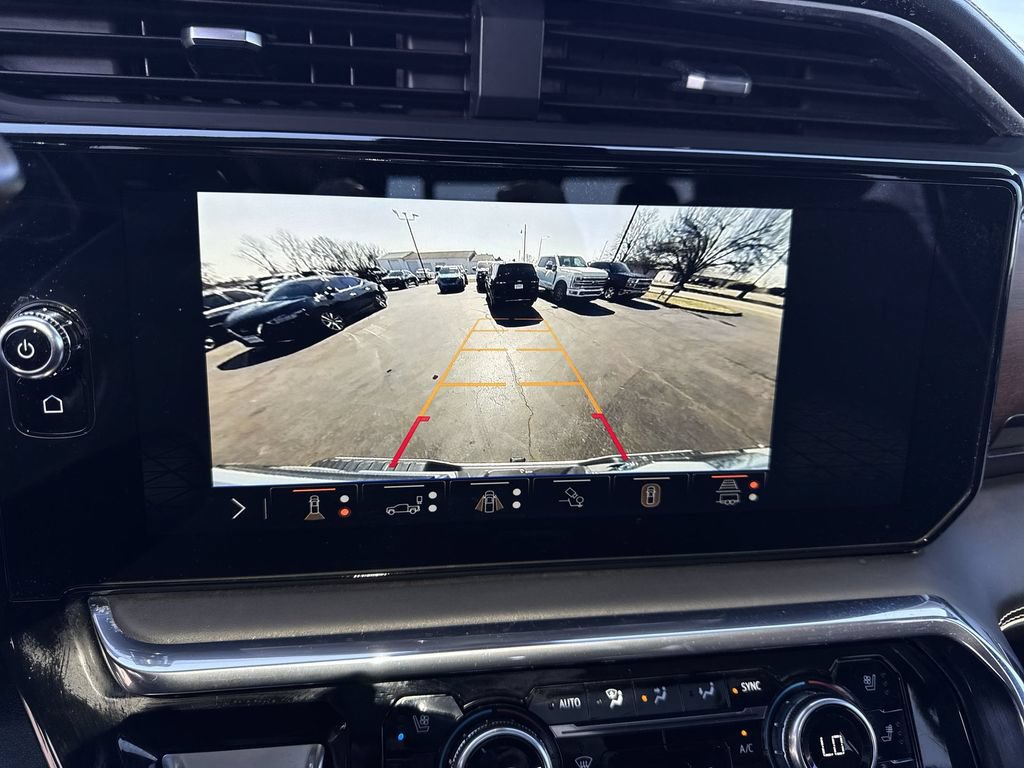 Used 2024 GMC Sierra 2500 Denali Ultimate AWD/4WD image 17