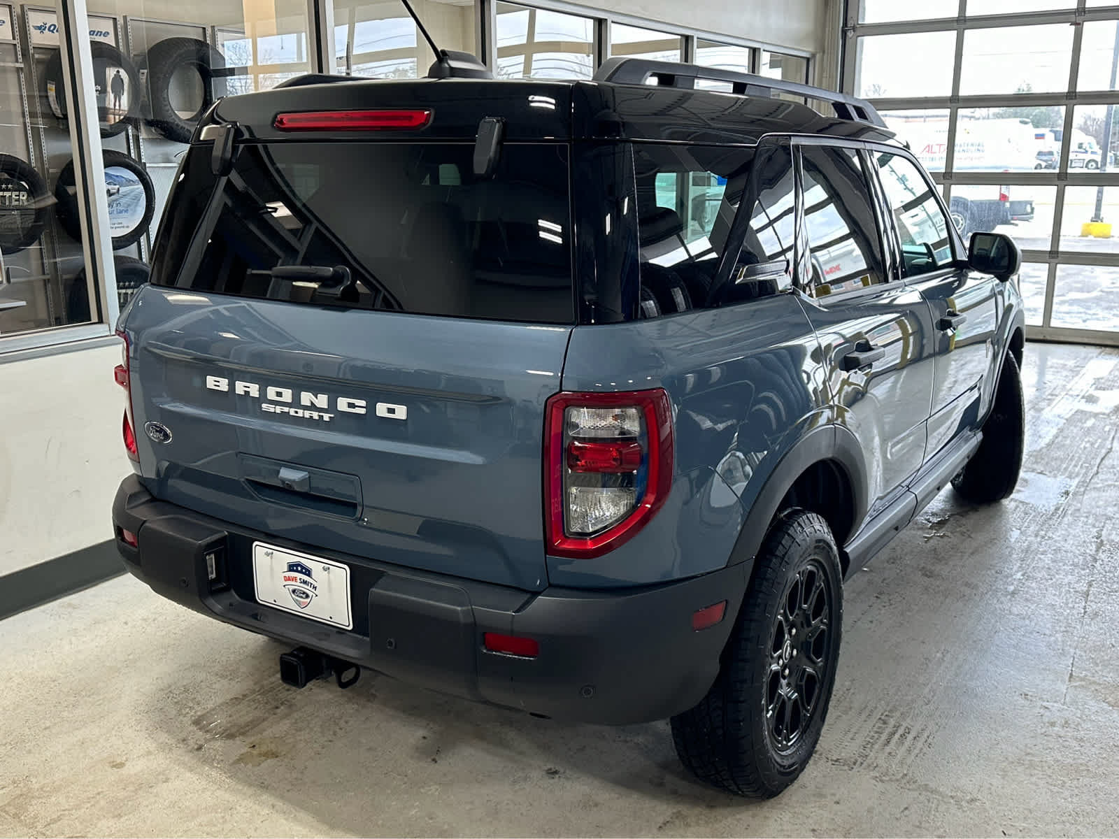 Used 2025 Ford Bronco Sport Badlands AWD/4WD image 9