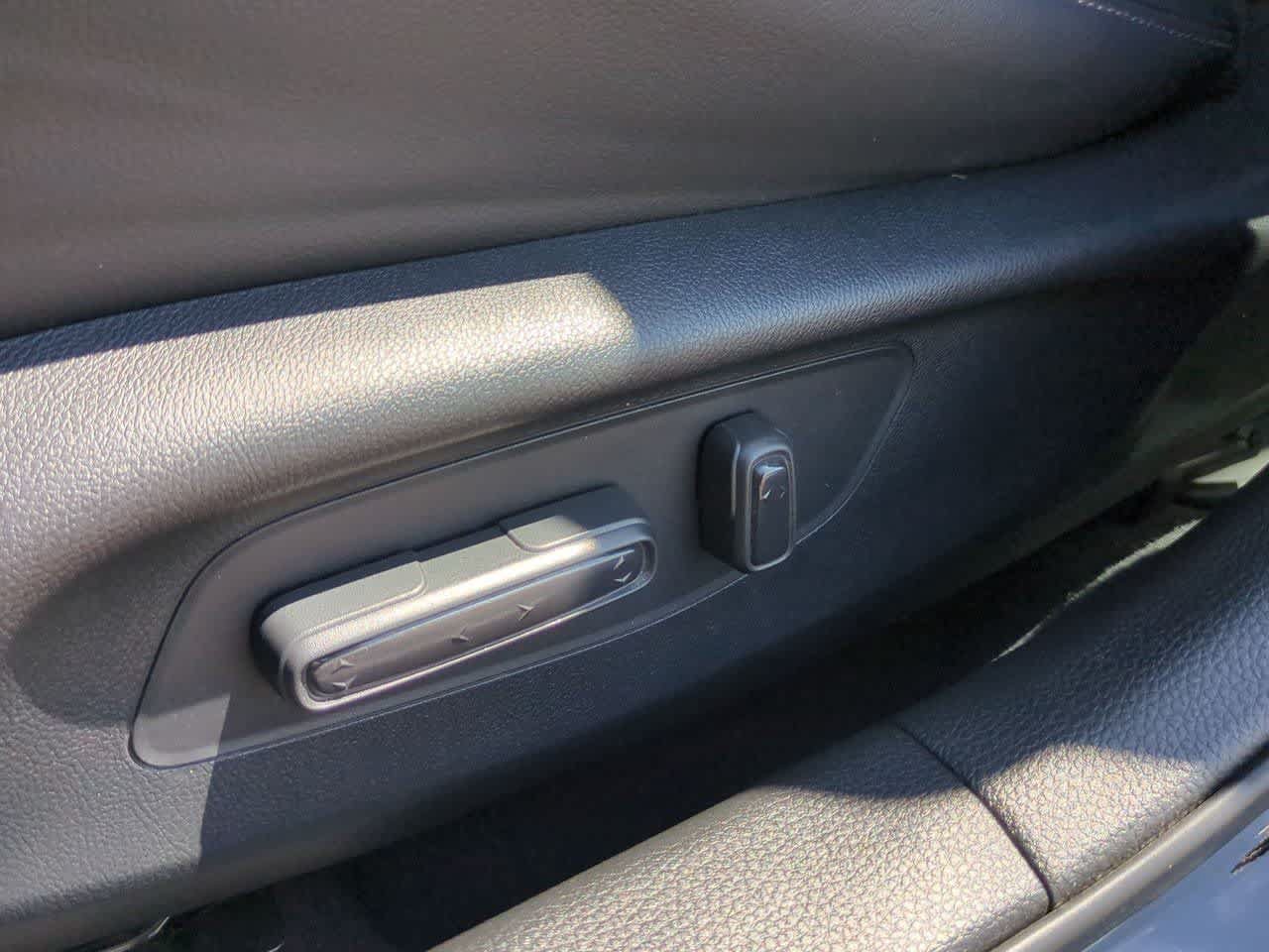 Used 2024 Honda Civic EX-L image 16