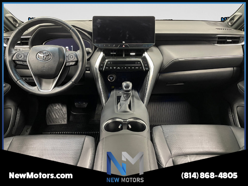 Used 2023 Toyota Venza Limited AWD/4WD image 9