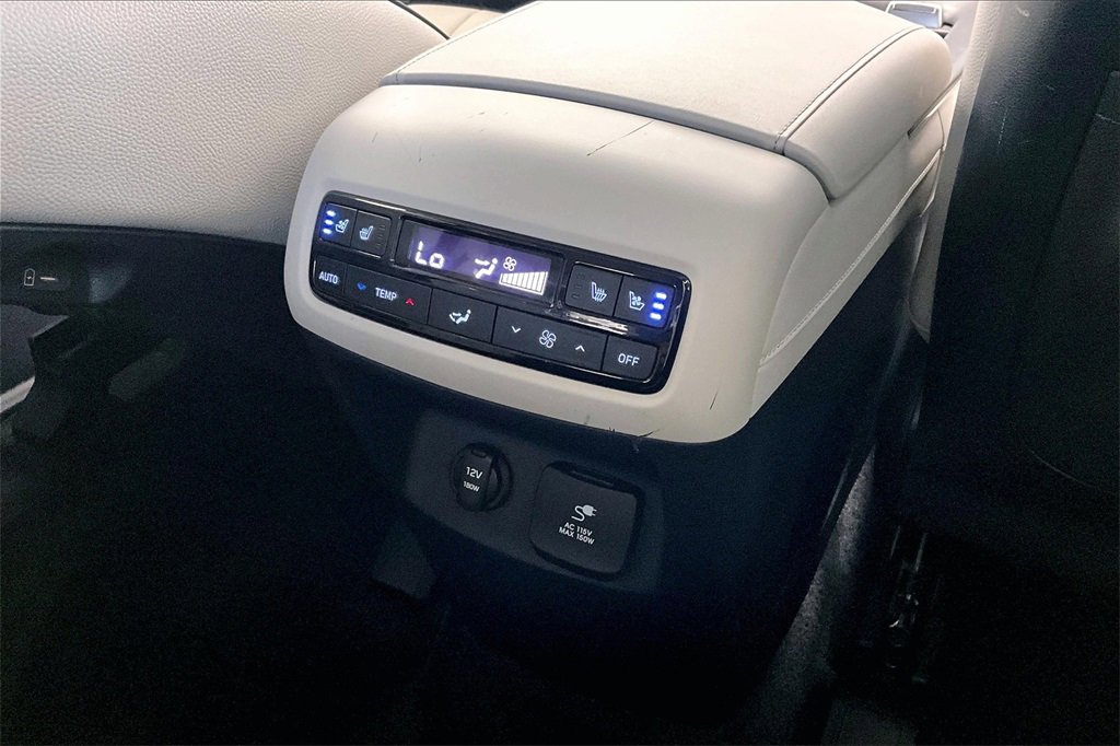 Used 2024 Hyundai Palisade Limited image 25