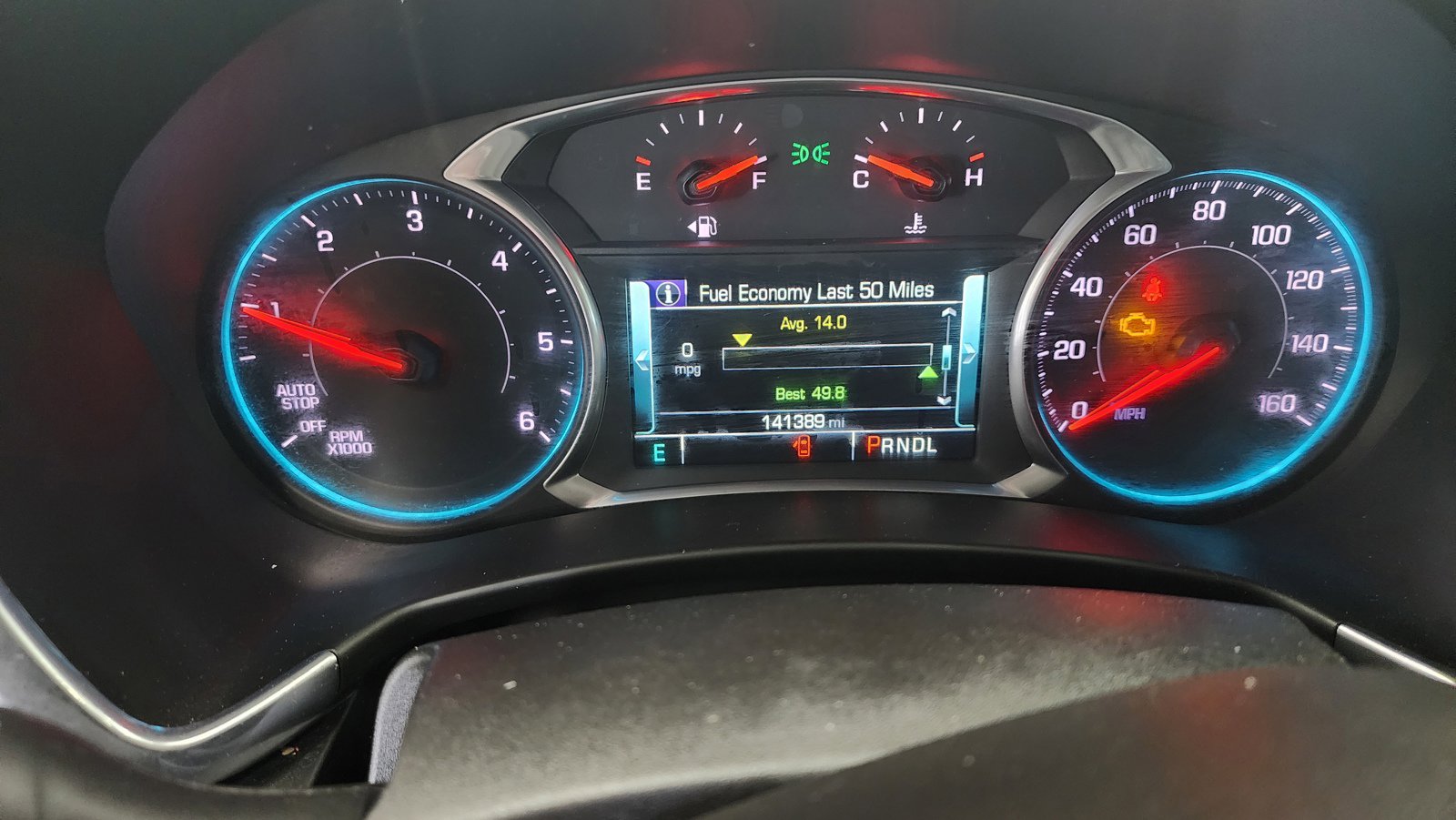 Used 2018 Chevrolet Equinox Premier FWD image 2