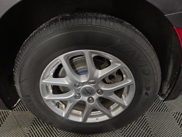 Used 2023 Chrysler Pacifica Touring-L image 11