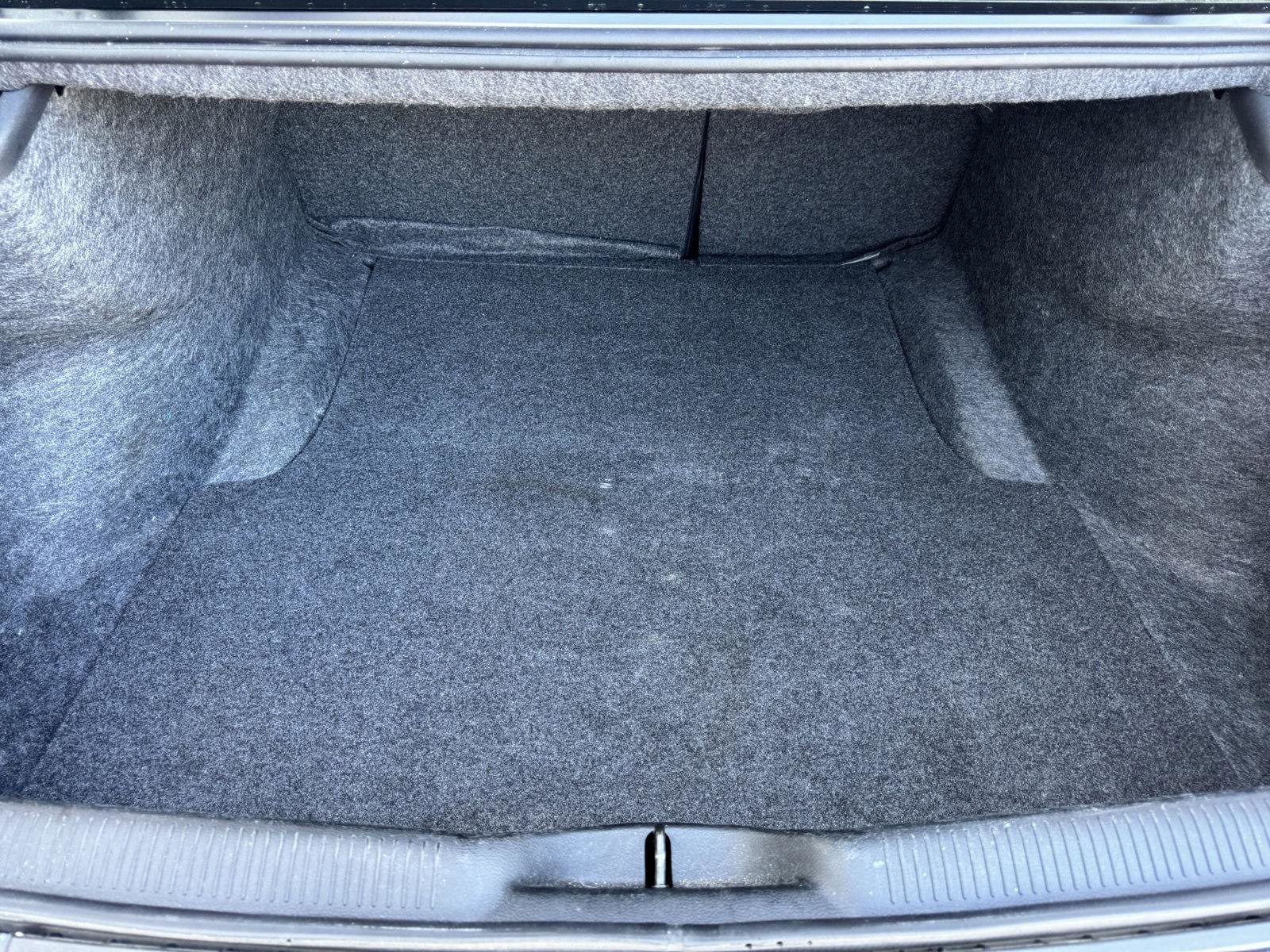 Used 2020 Dodge Charger Scat Pack w/ Daytona Edition Group image 17