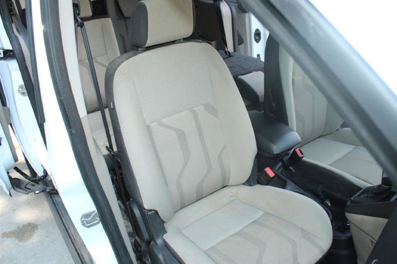 Used 2015 Ford Transit Connect XLT image 14