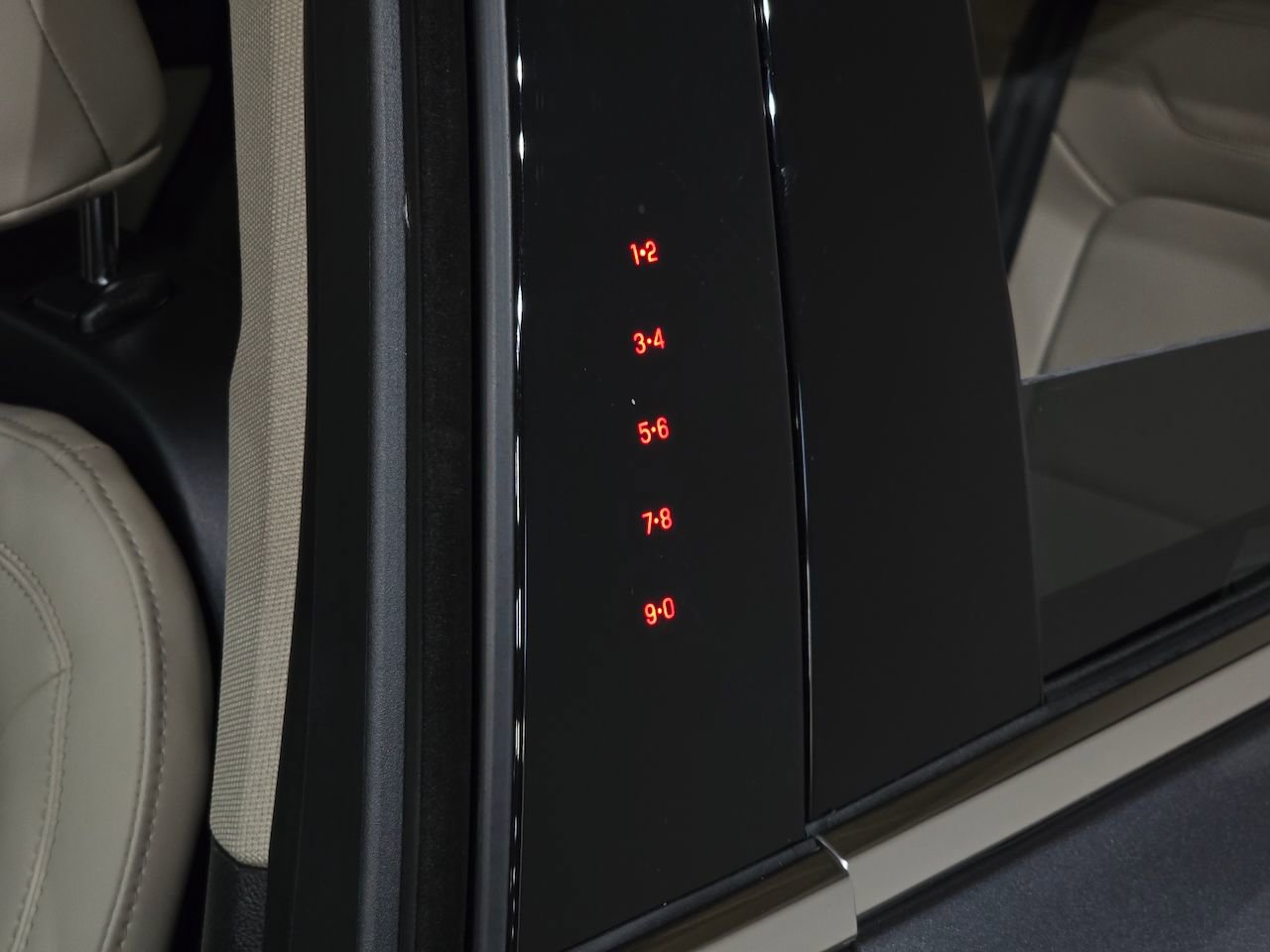 New 2026 Lincoln Corsair Reserve image 15