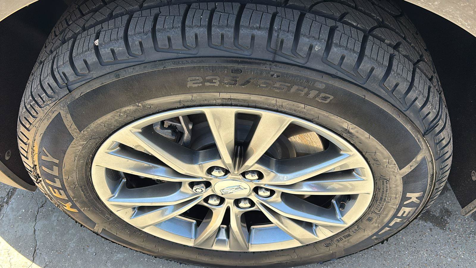Certified 2023 Cadillac XT5 Premium Luxury FWD image 12