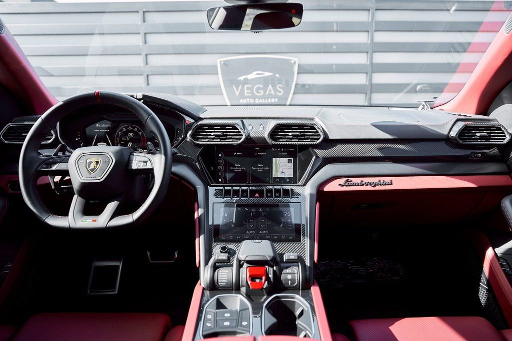 Used 2024 Lamborghini Urus S image 57