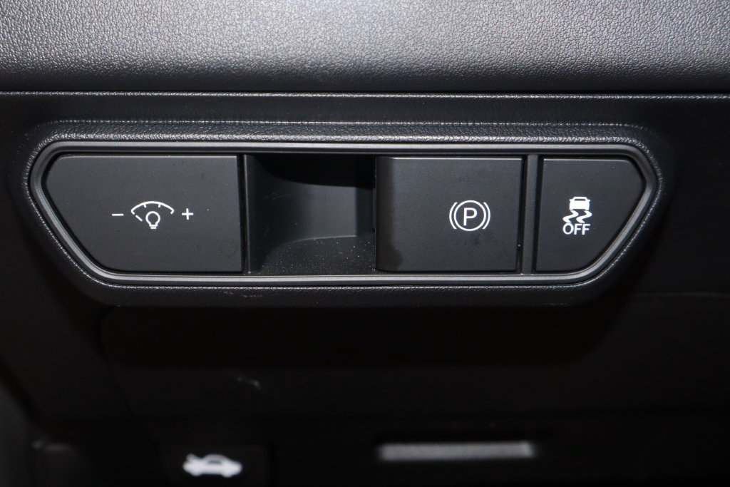 Used 2025 Kia K4 GT-Line w/ GT-Line Premium Package FWD image 21