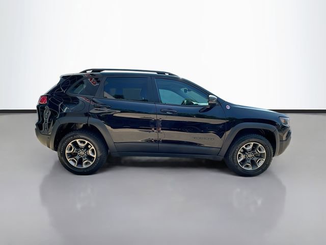 Used 2019 Jeep Cherokee Trailhawk image 5