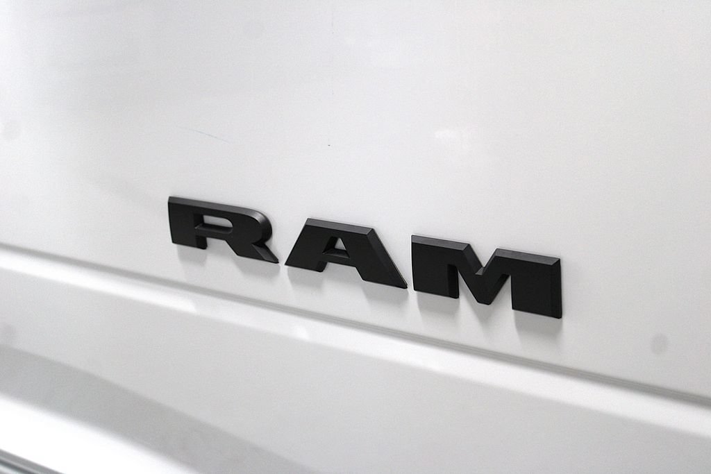 New 2026 RAM 2500 Big Horn AWD/4WD image 44