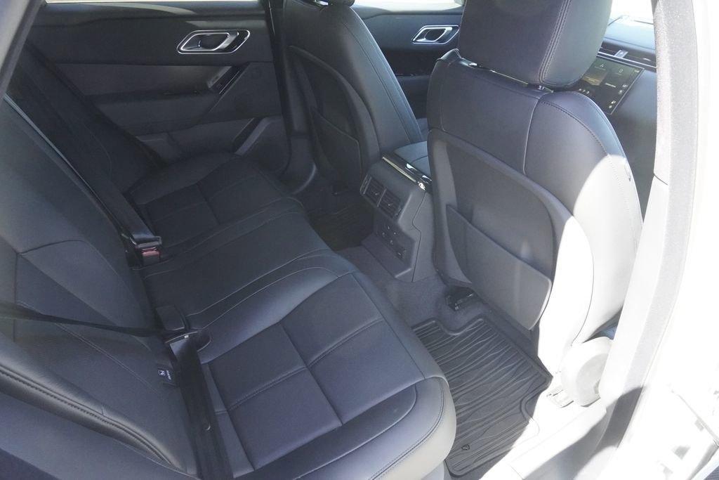 New 2026 Land Rover Range Rover Velar Dynamic SE image 26