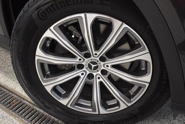 New 2026 Mercedes-Benz GLC 300 4MATIC image 29
