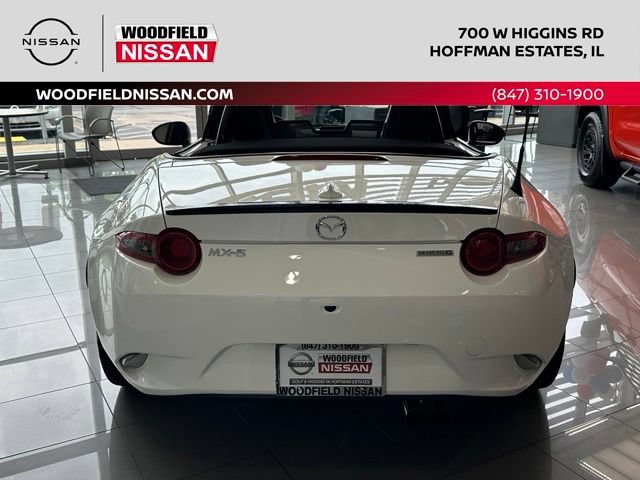 Used 2020 MAZDA MX-5 Miata Club RWD image 5