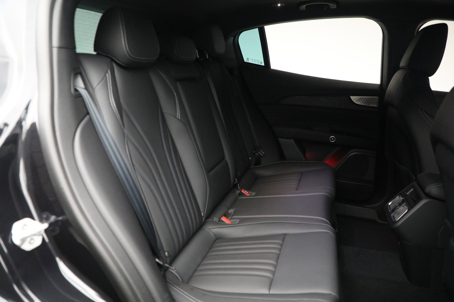 New 2025 Maserati Grecale GT image 20