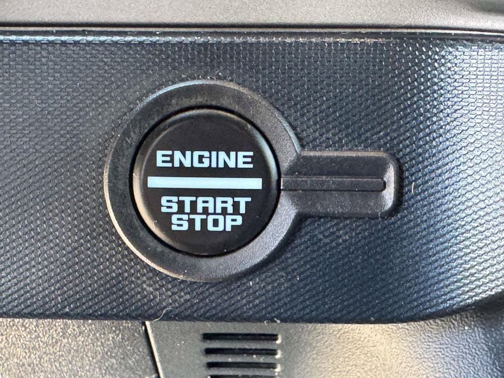 Used 2022 Ford Bronco Outer Banks AWD/4WD image 8