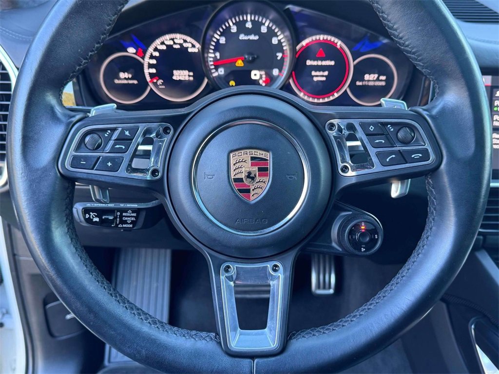 Used 2020 Porsche Cayenne Turbo image 19