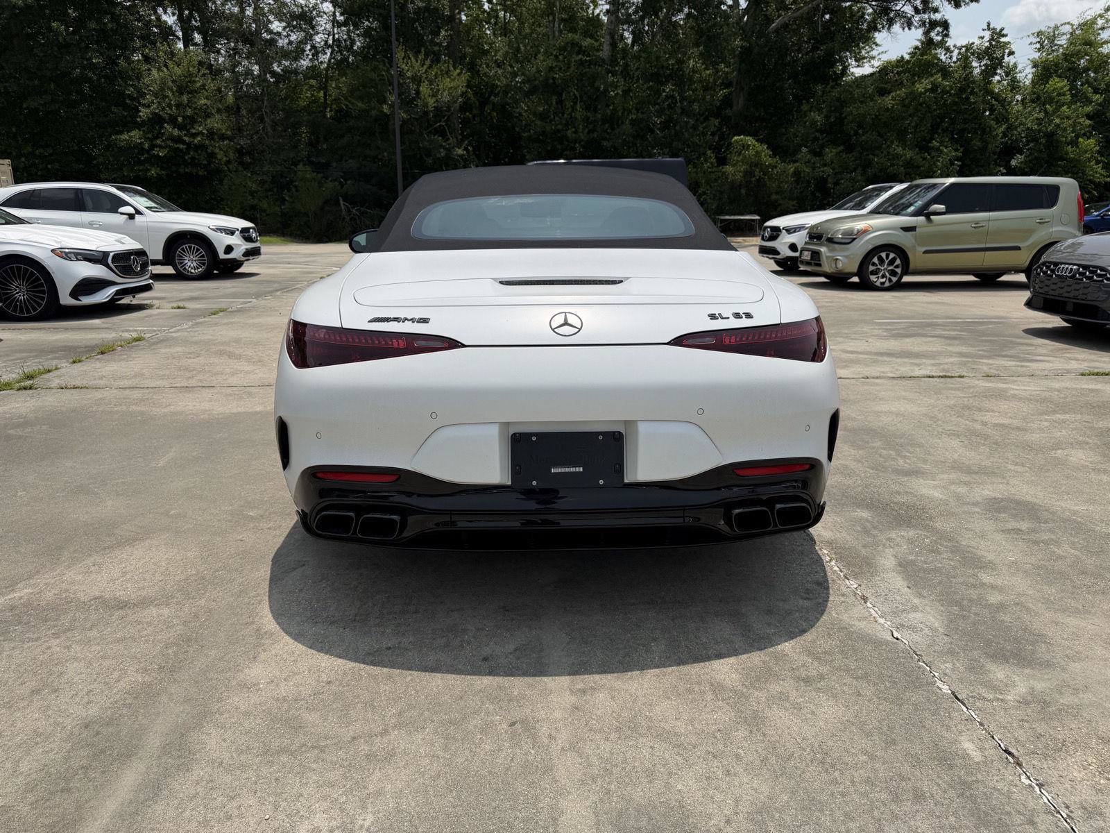 Certified 2022 Mercedes-Benz SL 63 AMG 4MATIC image 17