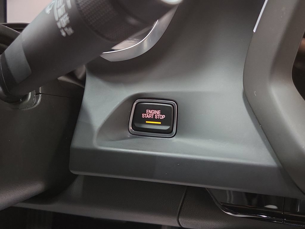 Used 2023 Chevrolet Camaro LT w/ Technology Package RWD image 16