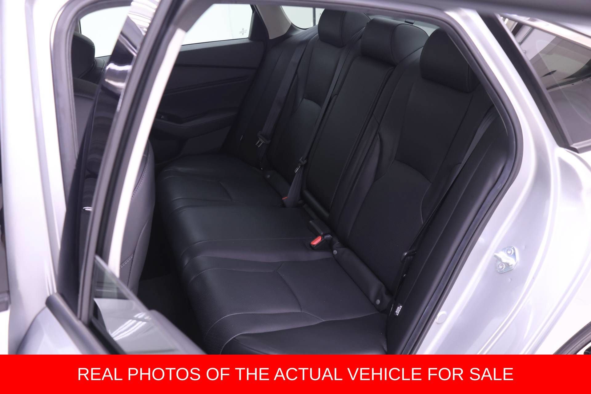 Used 2024 Honda Accord Touring image 10