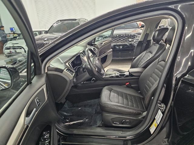Used 2013 Ford Fusion SE image 32