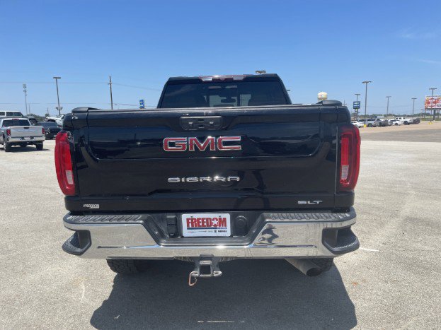 Used 2022 GMC Sierra 2500 SLT w/ SLT Convenience Package AWD/4WD image 5