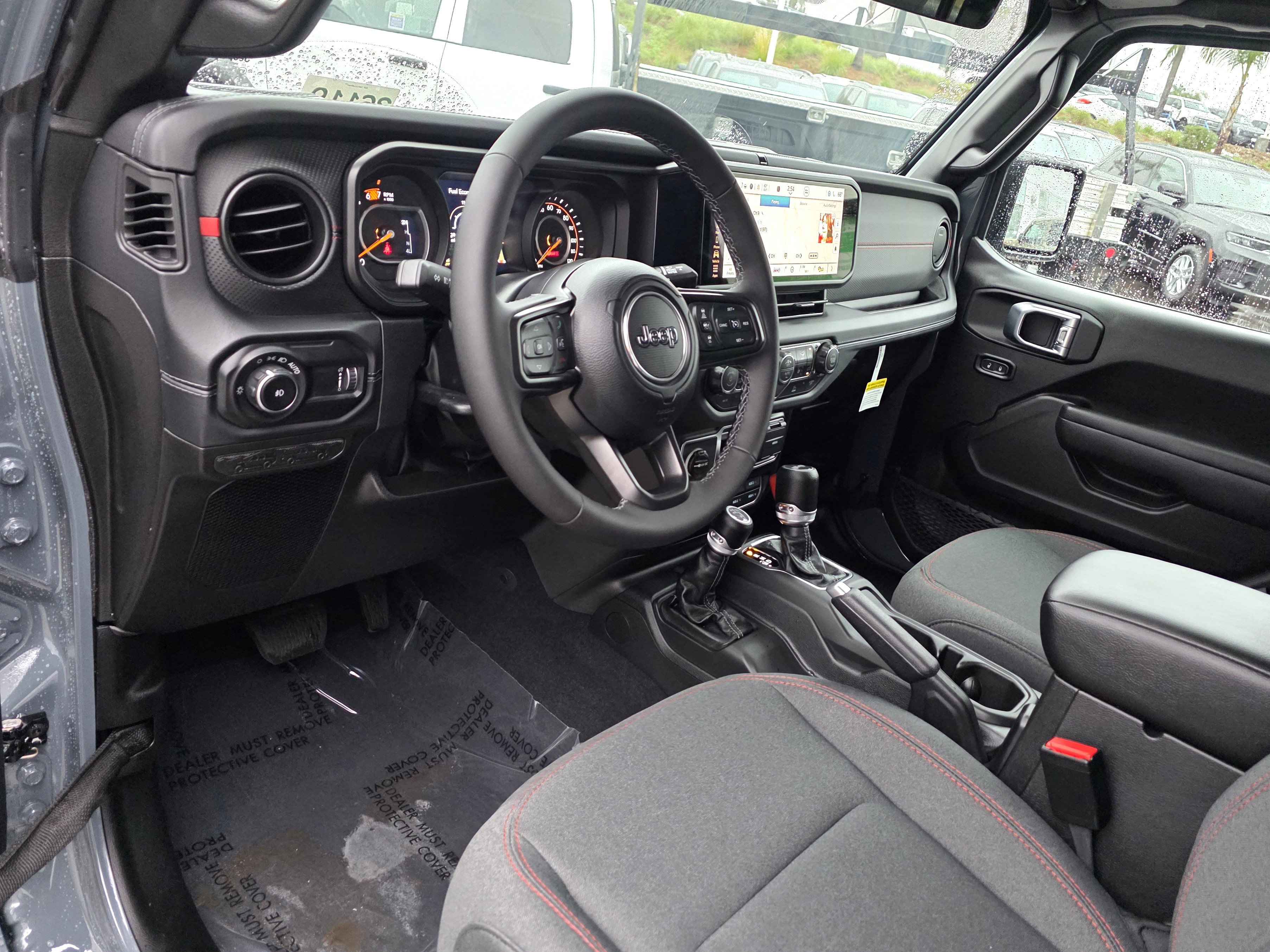 New 2026 Jeep Wrangler Unlimited Rubicon w/ Technology Group image 10