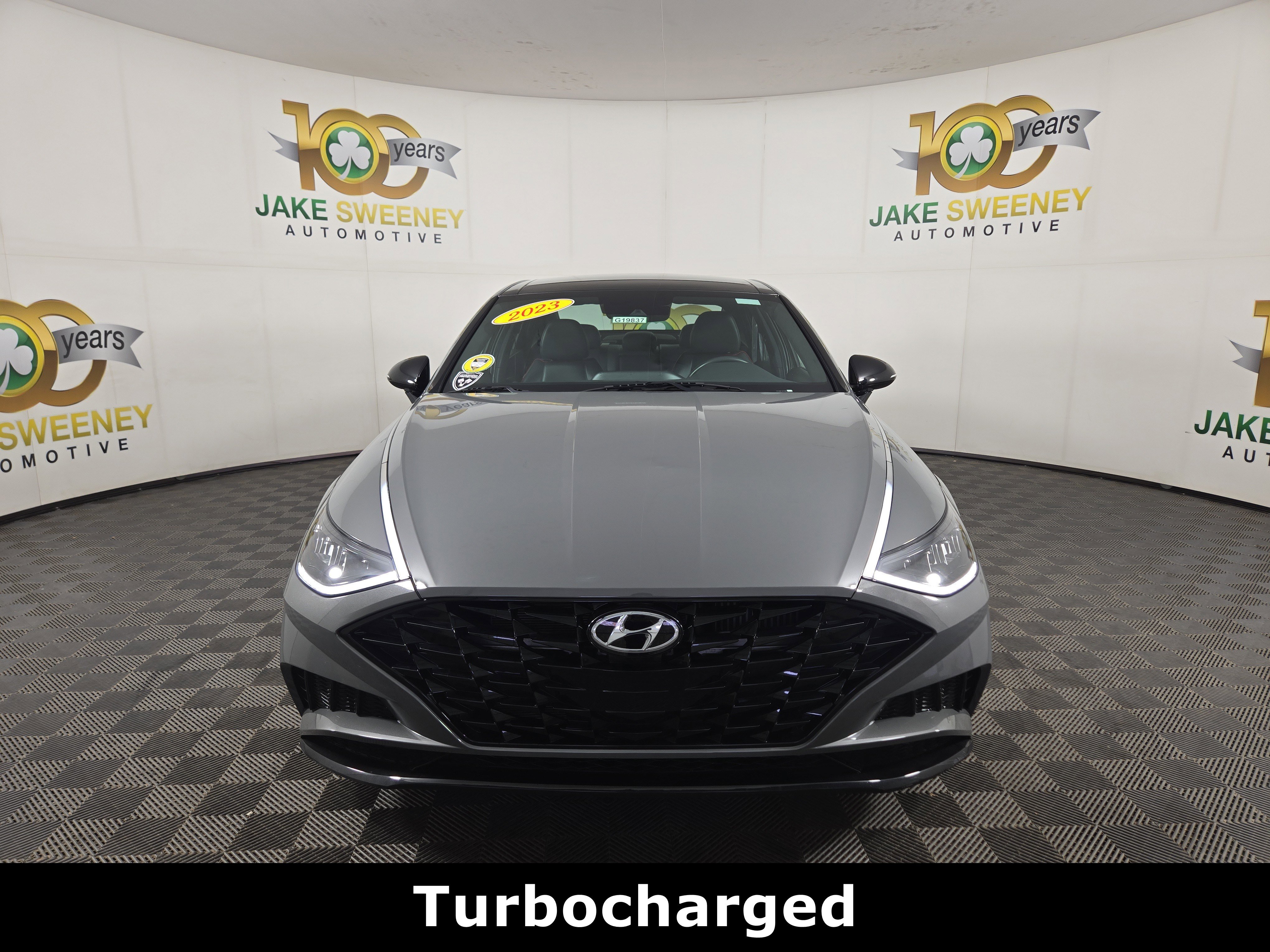 Used 2023 Hyundai Sonata SEL Plus image 2