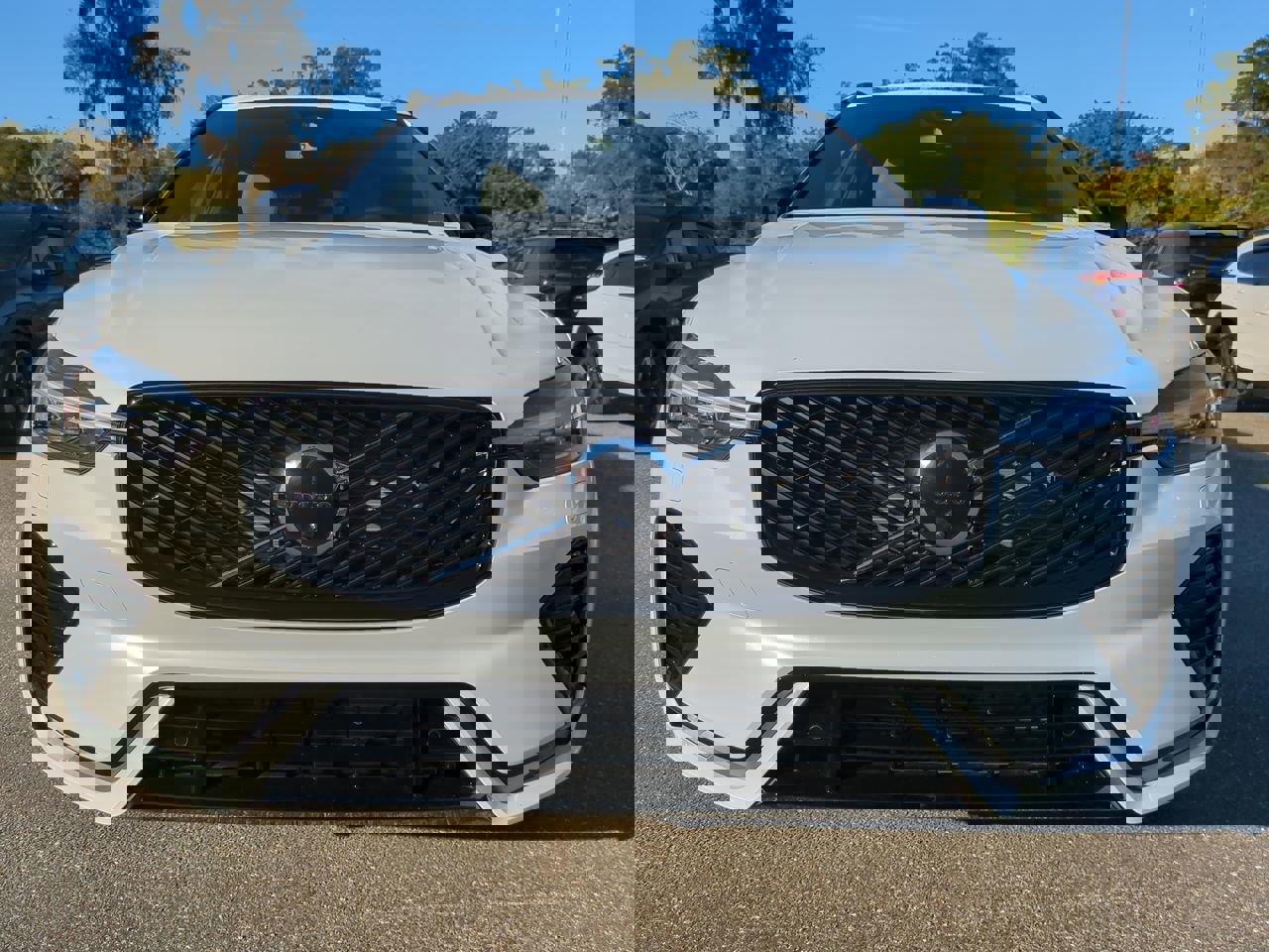 New 2026 Volvo XC60 B5 Plus w/ Protection Package Premier image 9