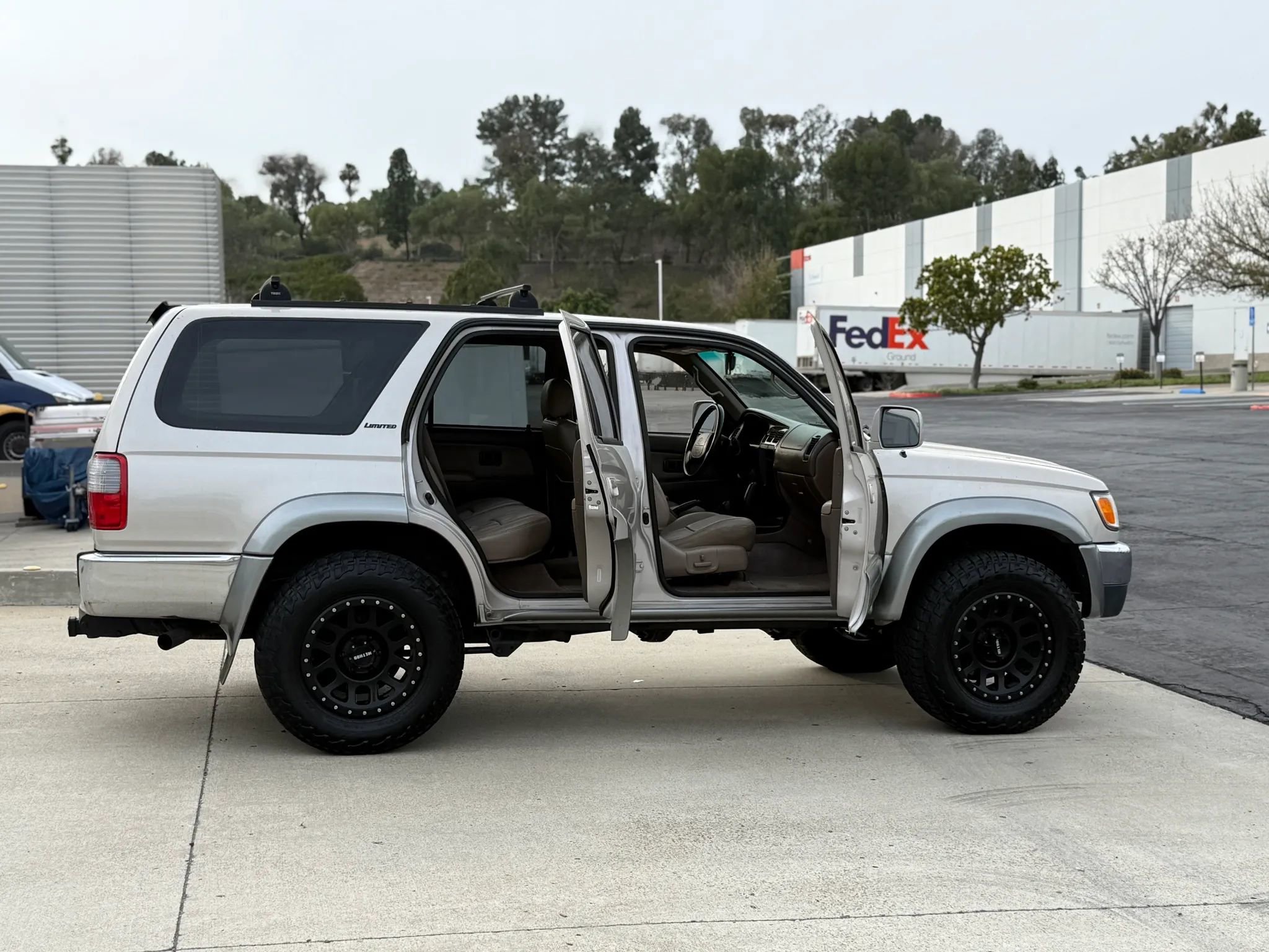 Used 1997 Toyota 4Runner Limited image 24