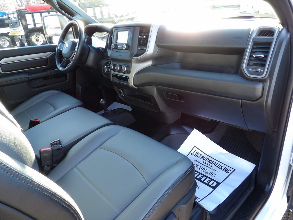 Used 2024 RAM 2500 Tradesman w/ Protection Group AWD/4WD image 31