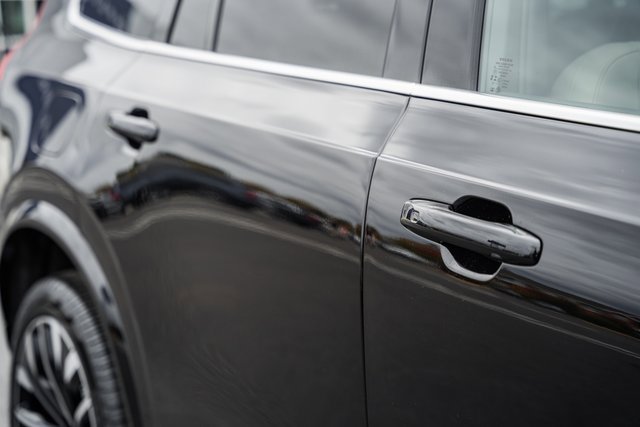 New 2026 Volvo XC90 B6 Plus image 16