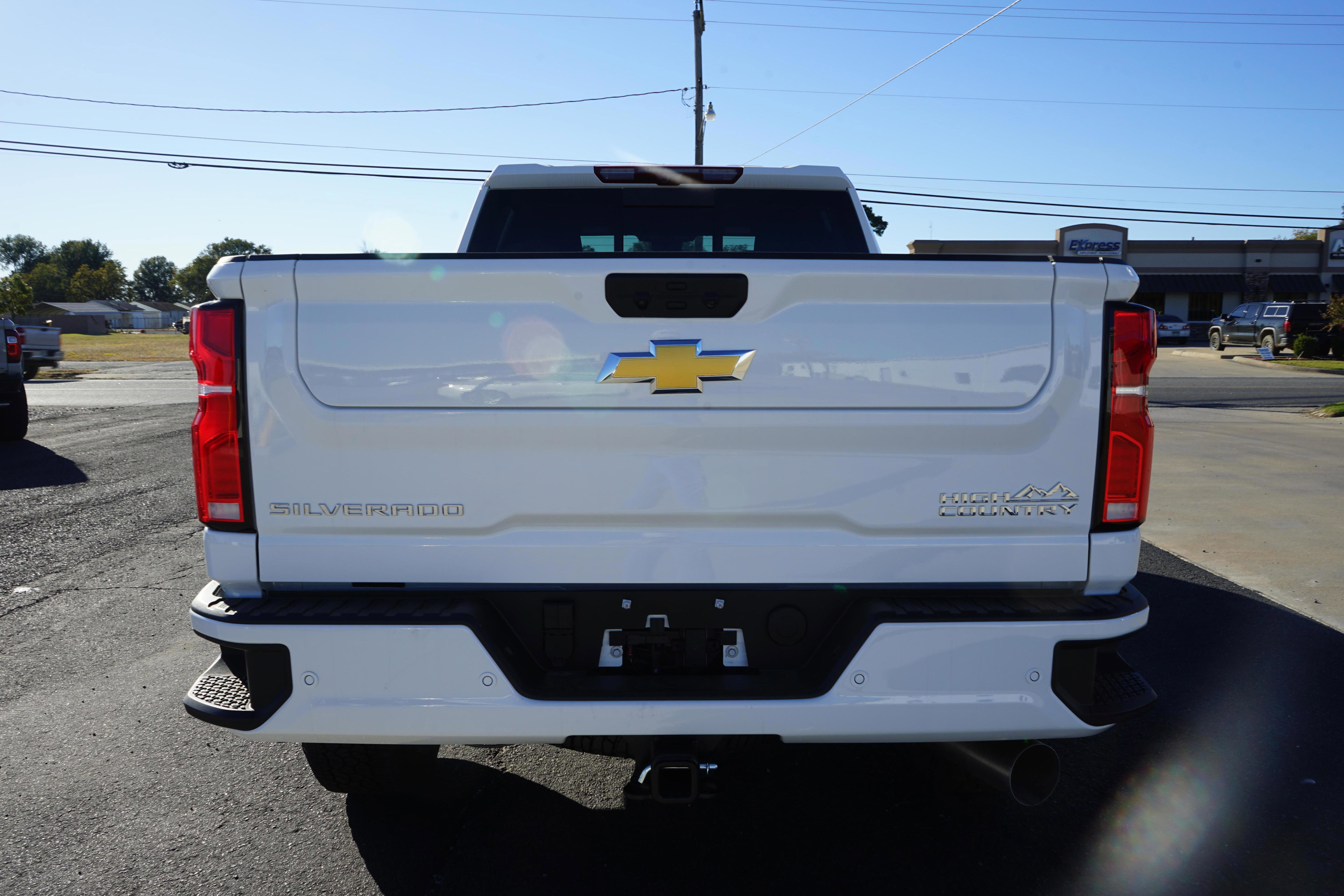New 2025 Chevrolet Silverado 2500 High Country w/ Technology Package image 4