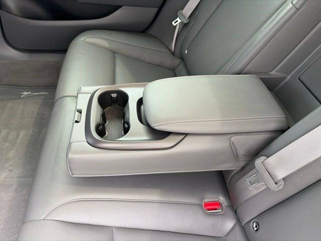 Used 2024 Lucid Air Touring AWD/4WD image 28