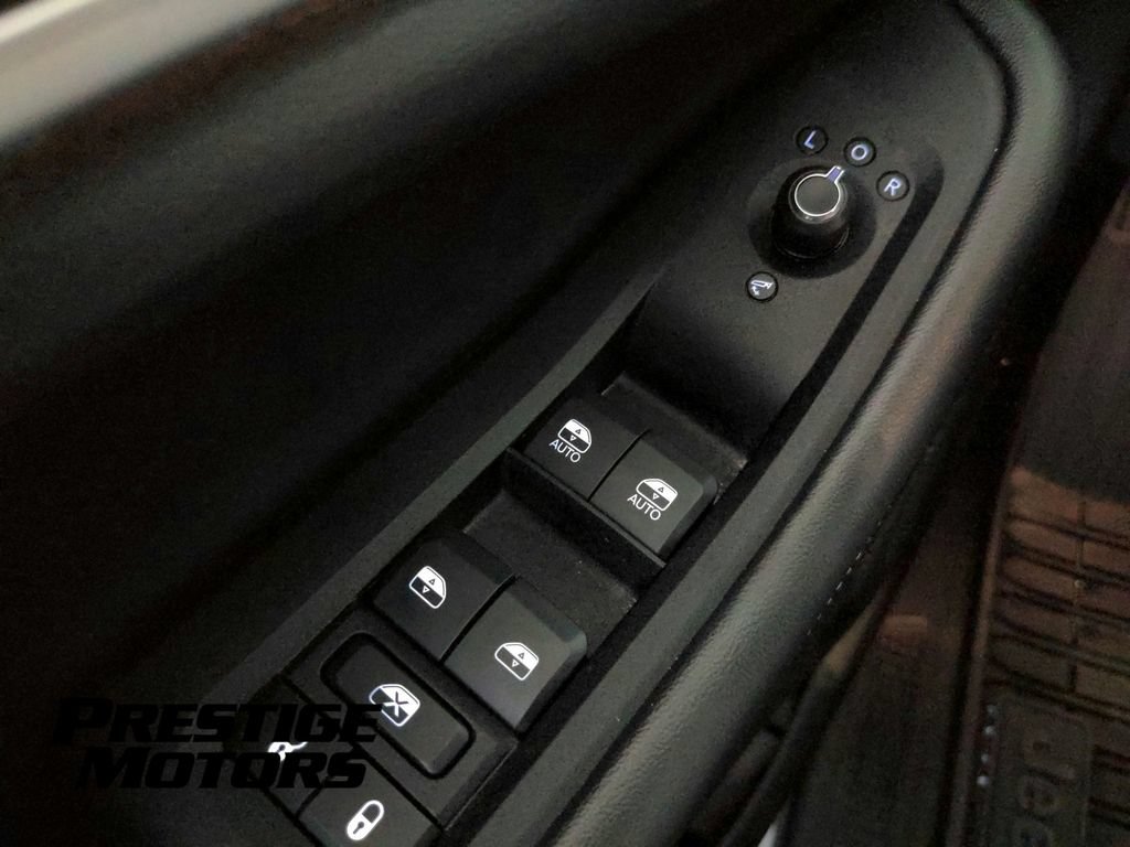 Used 2022 Jeep Grand Cherokee Trailhawk AWD/4WD image 23