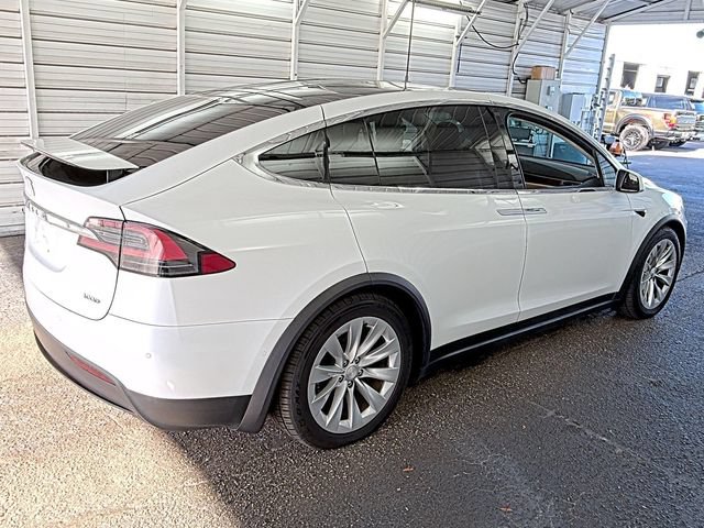 Used 2017 Tesla Model X 100D AWD/4WD image 2