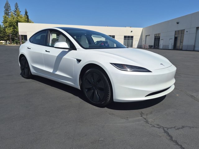Used 2025 Tesla Model 3 Long Range RWD image 3