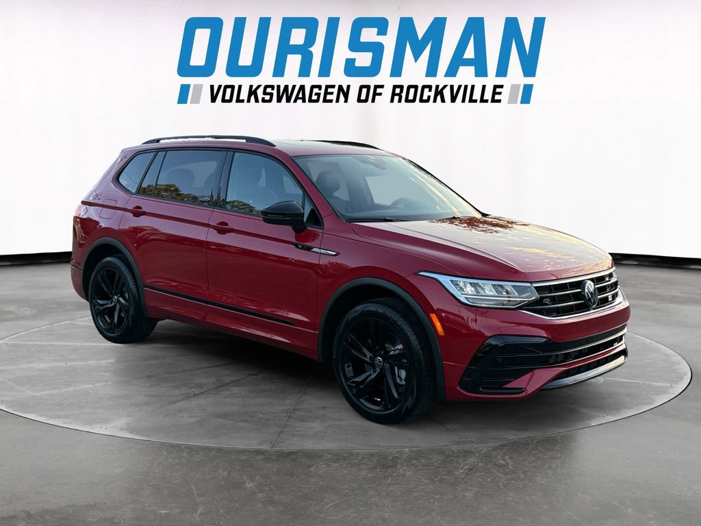 Used 2024 Volkswagen Tiguan SE R-Line