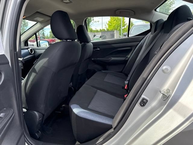 Used 2023 Nissan Versa SV FWD image 11