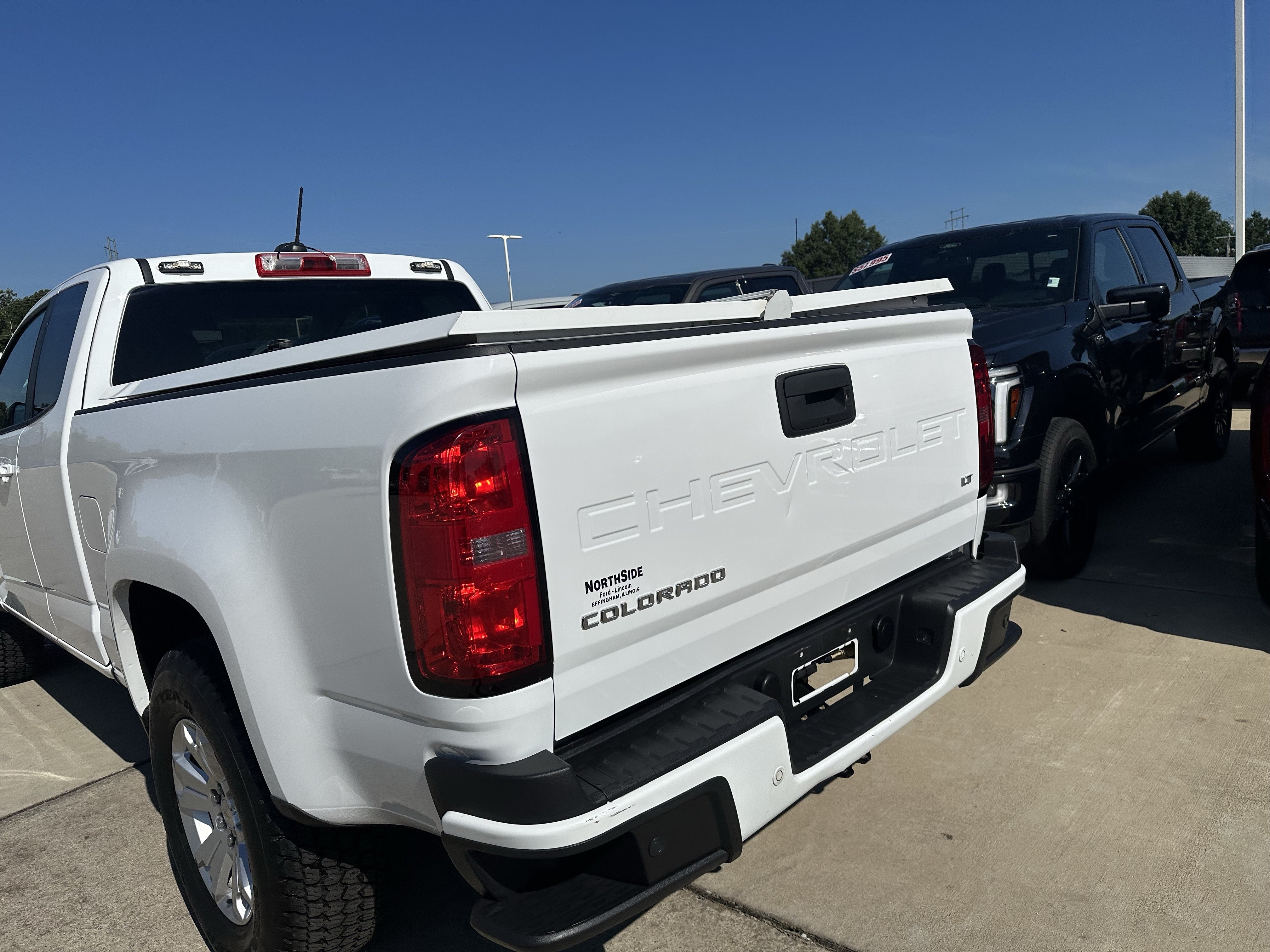 Used 2021 Chevrolet Colorado LT w/ Fleet Safety Package RWD image 4