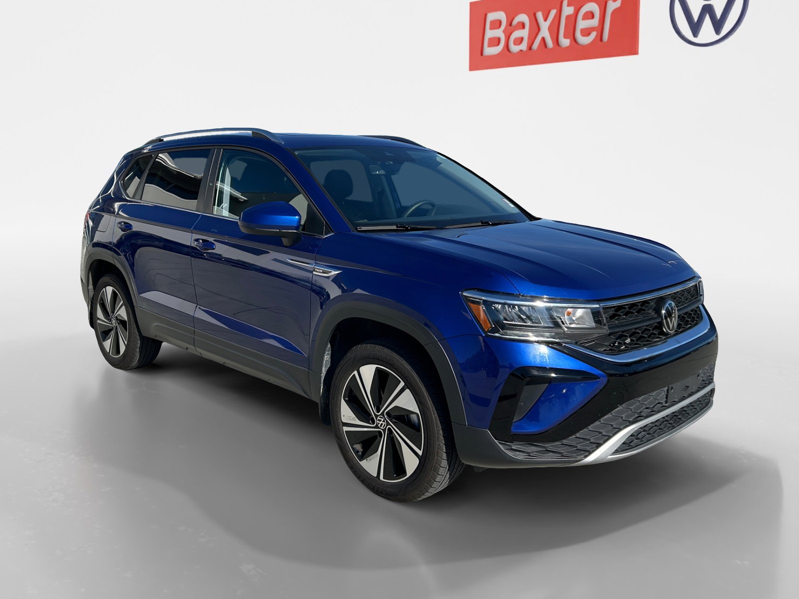 Certified 2024 Volkswagen Taos SE w/ Panoramic Sunroof Package