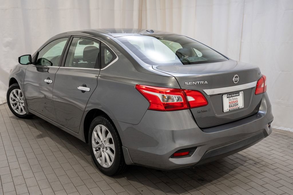 Certified 2018 Nissan Sentra SV image 4