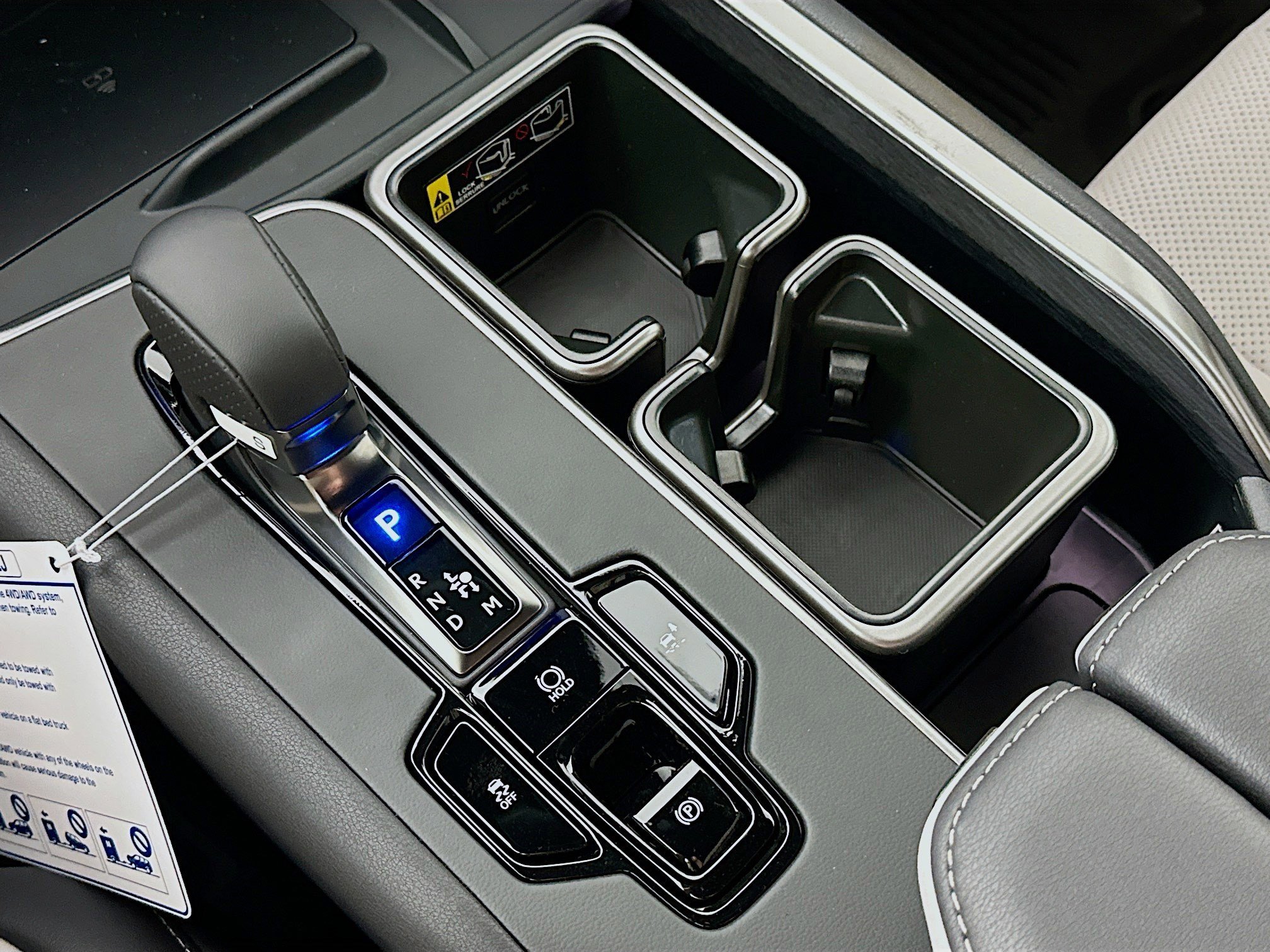 New 2026 Lexus TX 500h AWD image 17