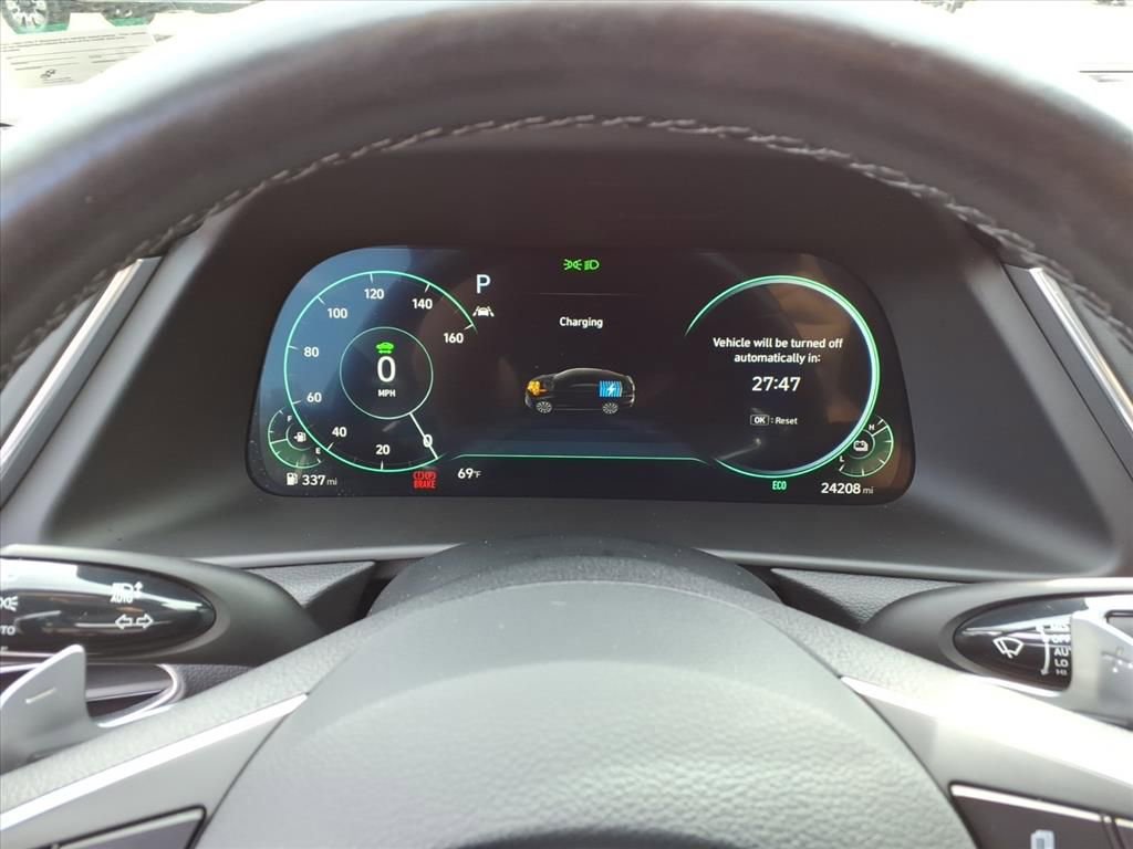 Used 2022 Hyundai Sonata Limited image 16