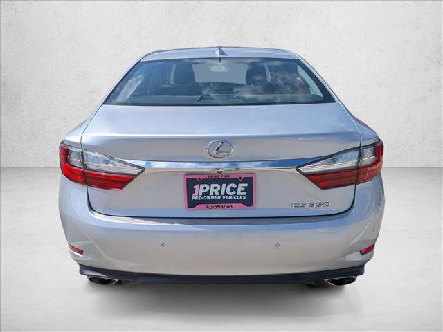 Used 2016 Lexus ES 350 w/ Premium Package w/Wood Trim FWD image 10