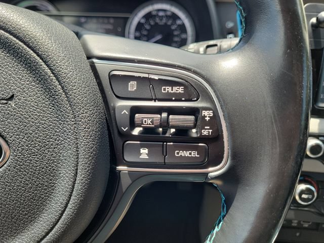 Used 2019 Kia Niro Touring FWD image 26