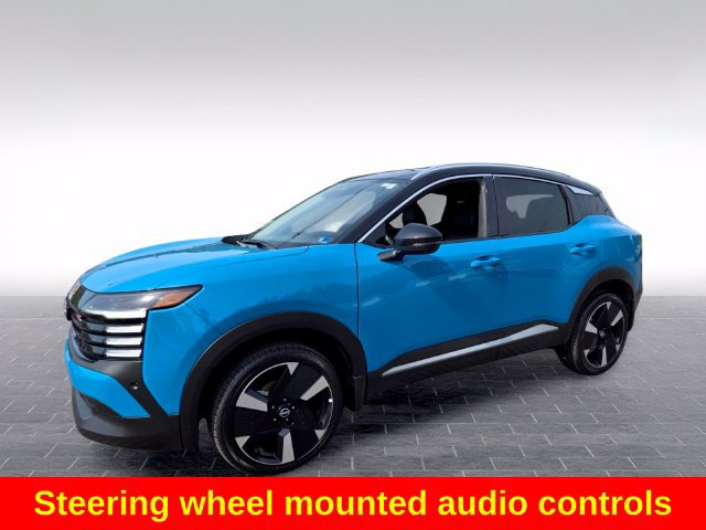Used 2025 Nissan Kicks SR AWD/4WD image 4