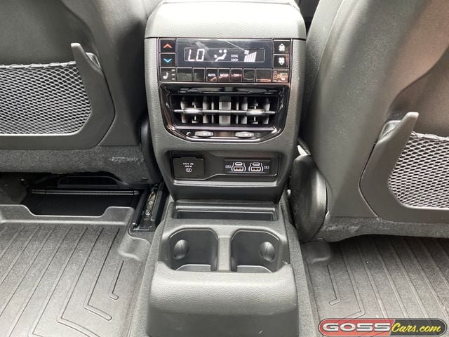 Certified 2025 Jeep Grand Cherokee L Limited w/ Black Appearance Package AWD/4WD image 23